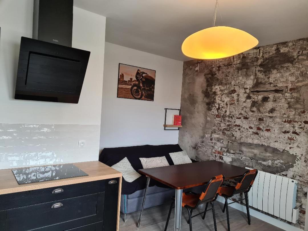 Le Fetilly Avec Parking Privatif Et Climatisation La Rochelle  Ngoại thất bức ảnh